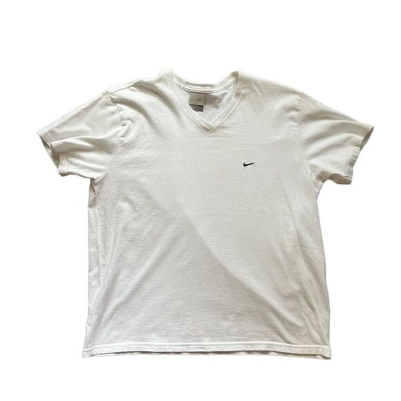 Vintage Bootleg V-neck   - Picture 2 of 7
